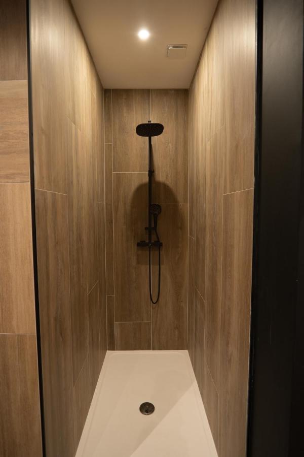 Capsule Japon - Jacuzzi - Netflix & Ecran Cinema - Xbox Apartment Trith-Saint-Leger Exterior photo