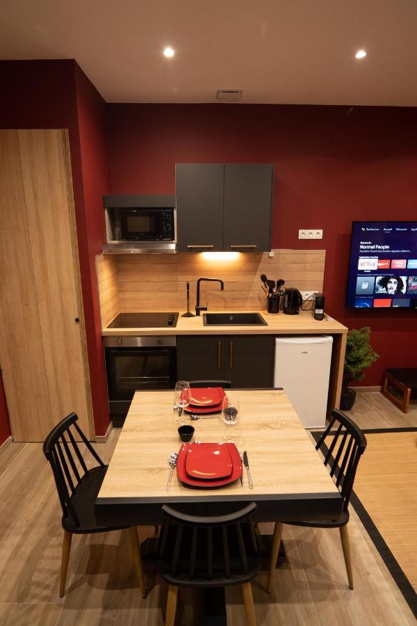 Capsule Japon - Jacuzzi - Netflix & Ecran Cinema - Xbox Apartment Trith-Saint-Leger Exterior photo