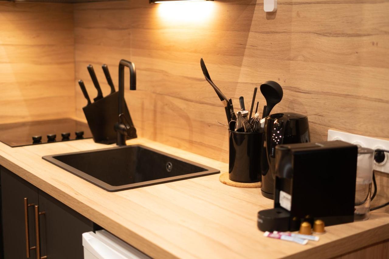 Capsule Japon - Jacuzzi - Netflix & Ecran Cinema - Xbox Apartment Trith-Saint-Leger Exterior photo