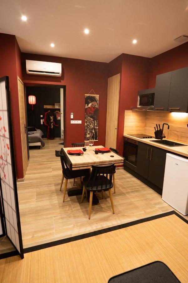Capsule Japon - Jacuzzi - Netflix & Ecran Cinema - Xbox Apartment Trith-Saint-Leger Exterior photo